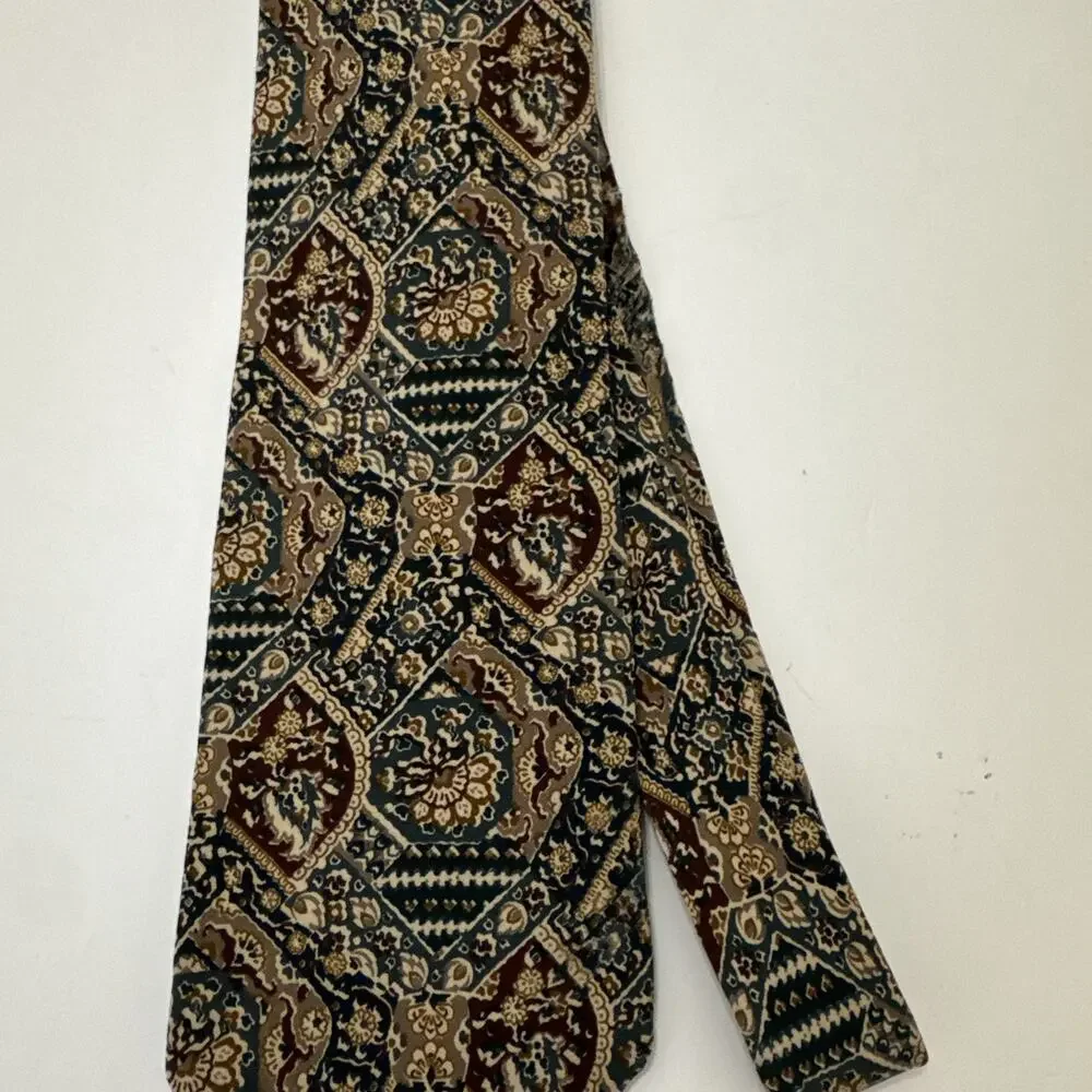 Christian Dior Monsieur Men’s Silk Tie Paisley Made In USA WPL 125 “Read”